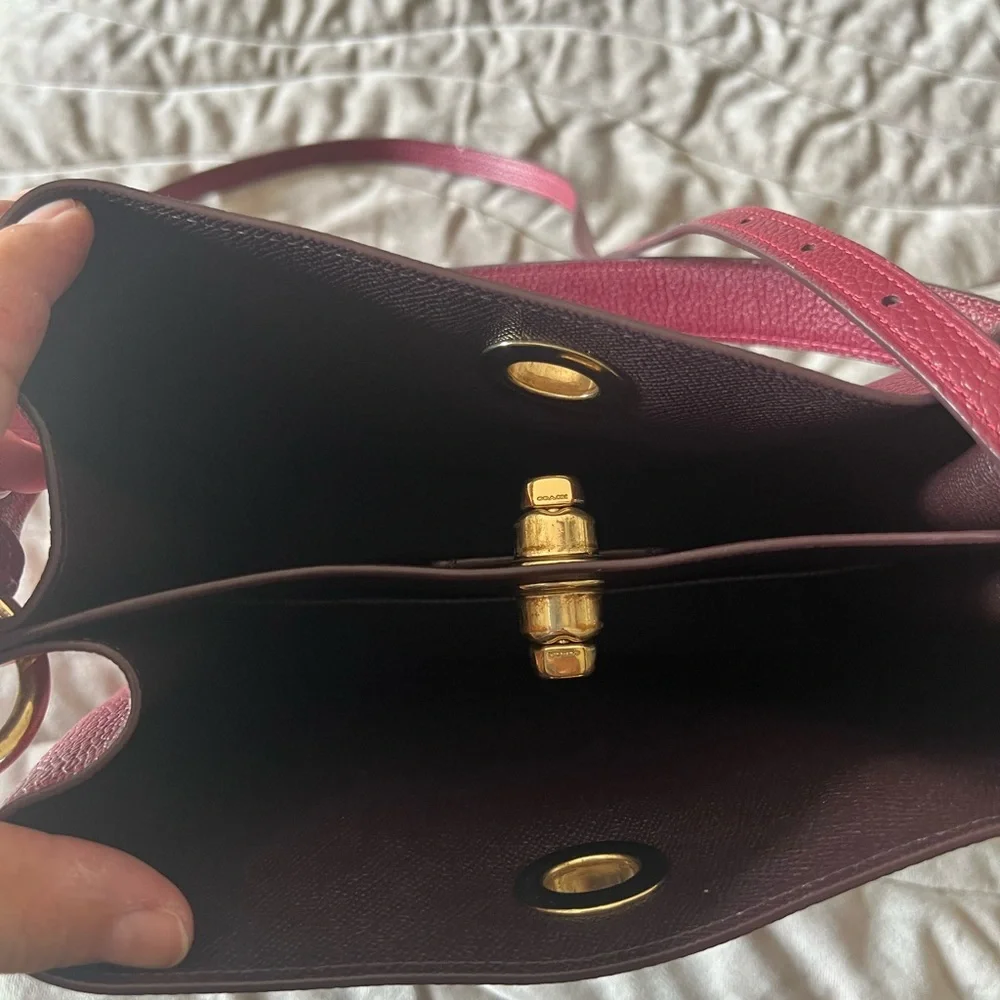 Classic Burgundy Leather Crossbody Bag